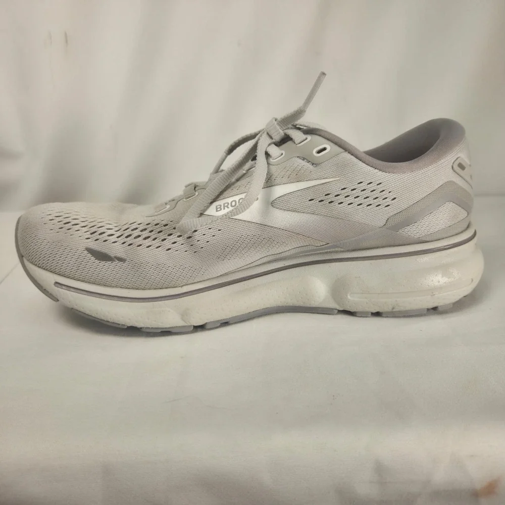 Brooks Ghost 15 Shoes Womens Size 8.5 B  Grey Sneakers Running Breathable